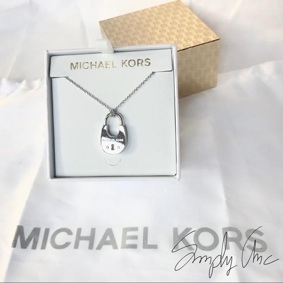 LAST 1 ⭐️ New MK silver tone Padlock Pendant - Picture 3 of 6